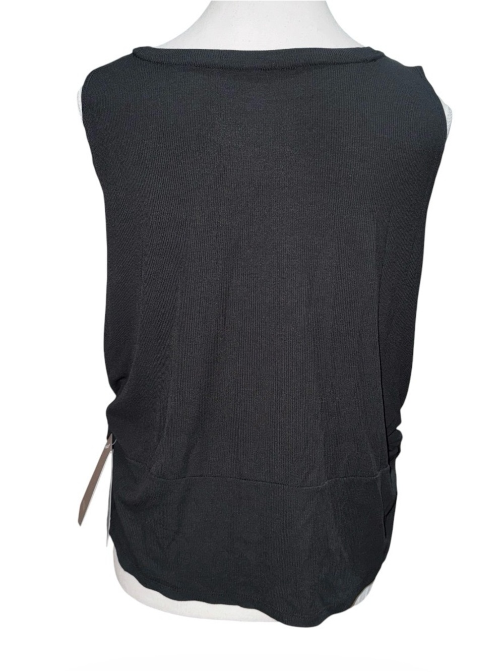 Side knot tank top - Picture 7 of 8